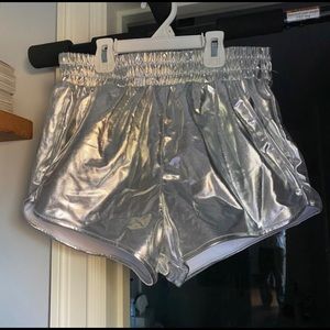 Holographic shorts